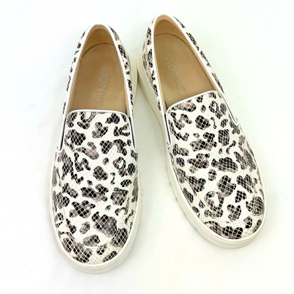 Vionic Dinora Leopard Print Grid Patent Platform … - image 5